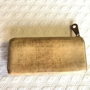 Mulberry | Bags | Mulberry Zip Zippy Leather Long Wallet  display picture 1